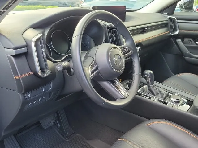 2025 Mazda CX-50 2.5 S Premium Plus Package photo 8