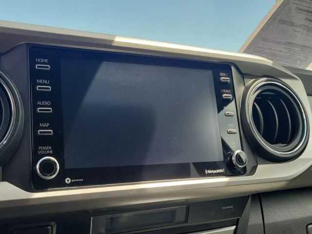 2021 Toyota Tacoma SR5 V6 photo 24