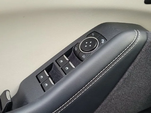 2023 Ford Mustang Mach-E Premium photo 18