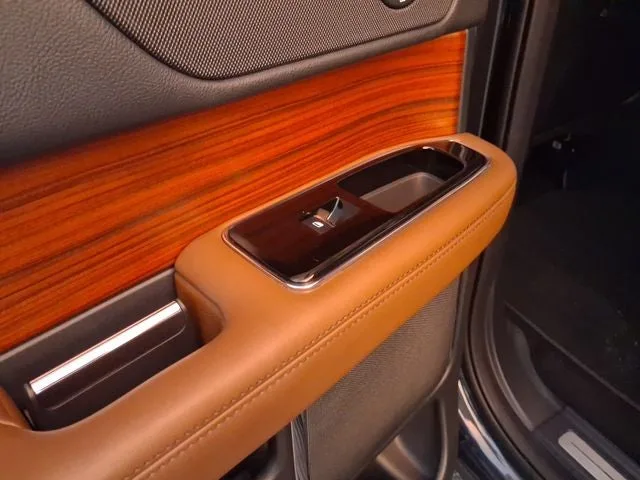 2024 Lincoln Navigator Reserve photo 10