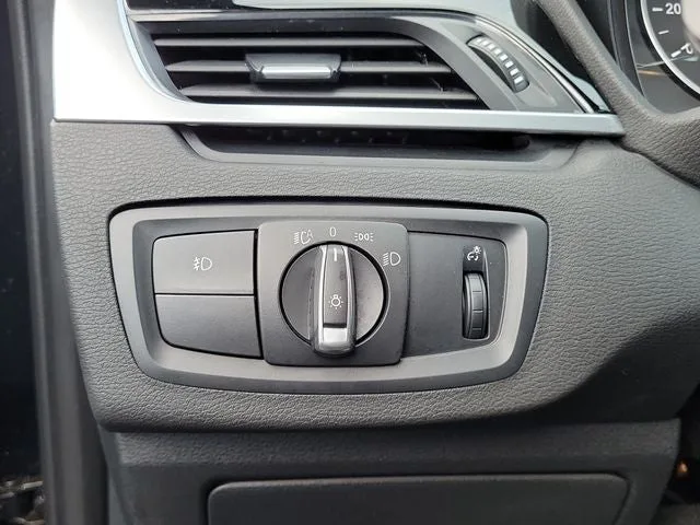 2018 BMW X1 sDrive28i photo 15