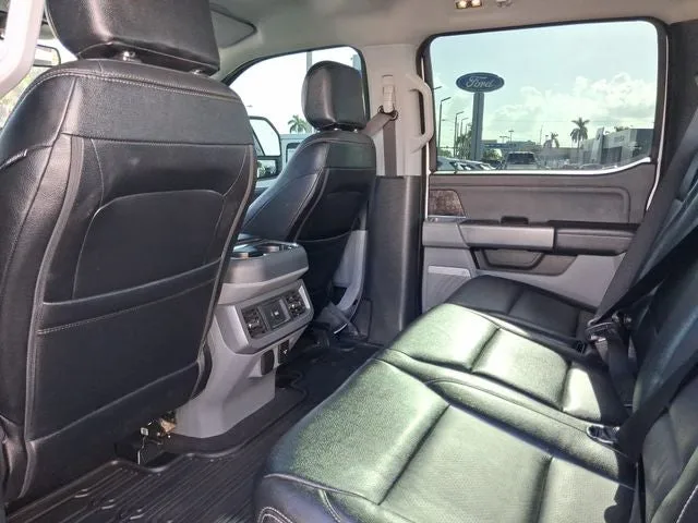 2024 Ford F-250SD XLT photo 5
