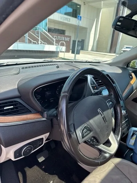 2019 Lincoln MKC Select photo 8