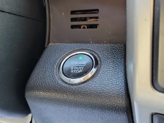 2019 Ford F-150 Lariat photo 22
