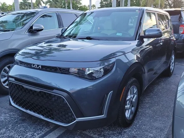 2023 Kia Soul LX photo 27