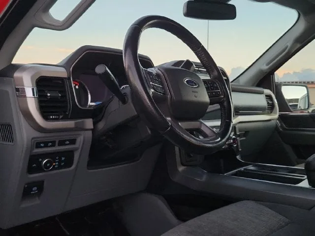 2021 Ford F-150 XLT photo 10