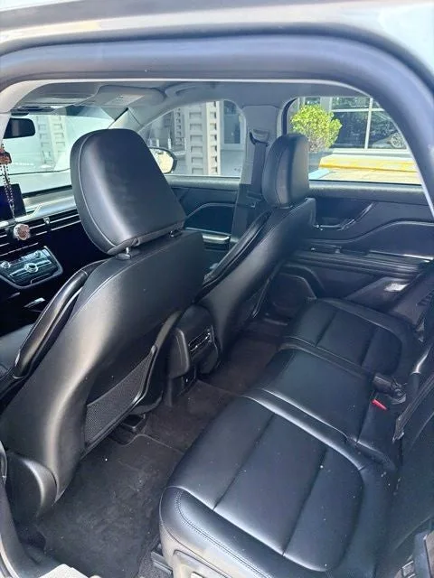 2022 Lincoln Corsair Standard photo 3