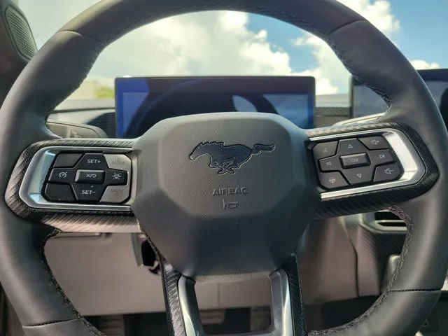 2024 Ford Mustang EcoBoost photo 19