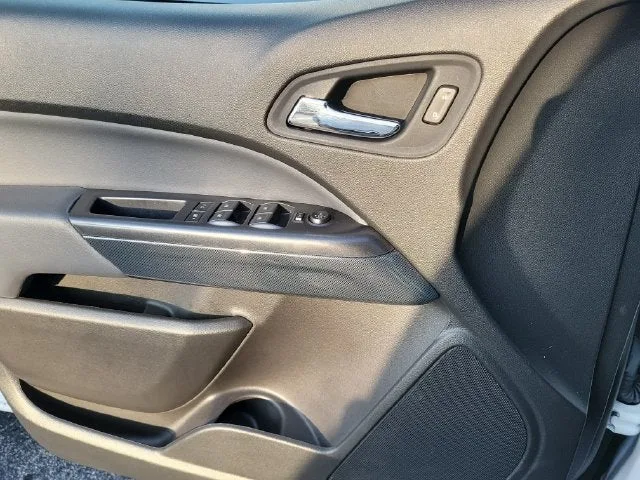 2021 Chevrolet Colorado Z71 photo 17