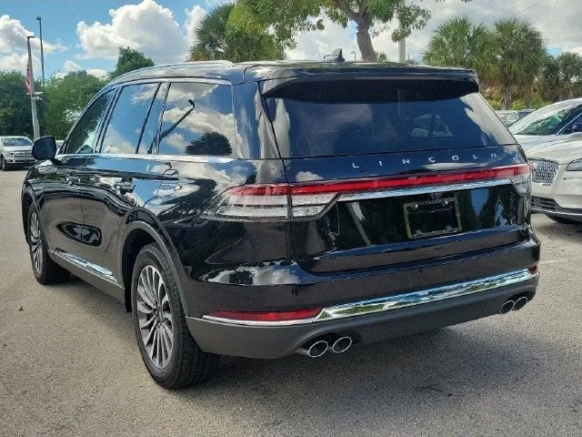 2024 Lincoln Aviator Premiere Premium photo 4
