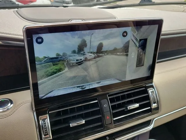 2022 Lincoln Navigator L Reserve photo 27