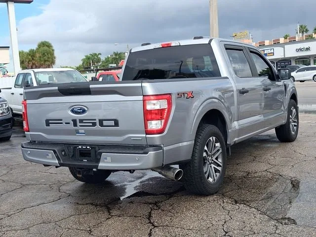 2021 Ford F-150 XL photo 4