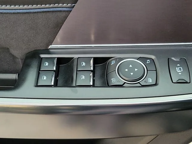 2026 Ford F-450SD Platinum DRW photo 23
