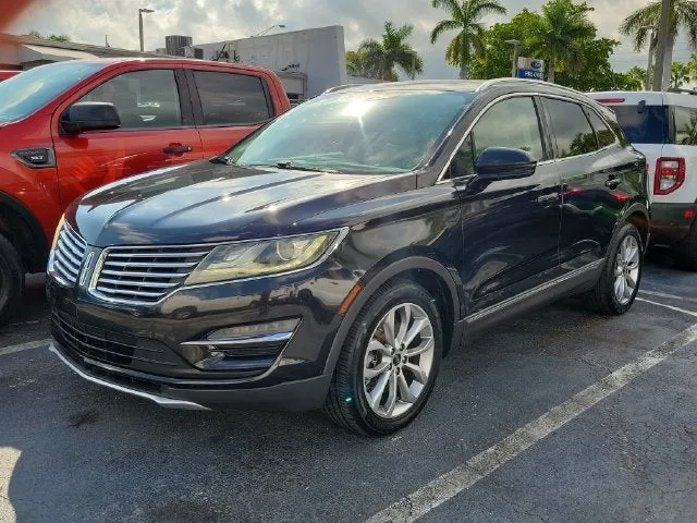 2015 Lincoln MKC Base photo 29