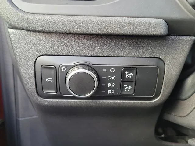 2024 Ford Escape ST-Line photo 12