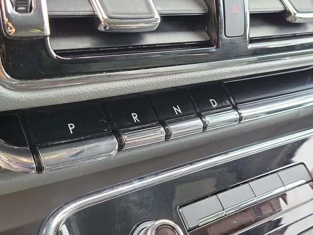 2018 Lincoln Navigator L Reserve photo 28