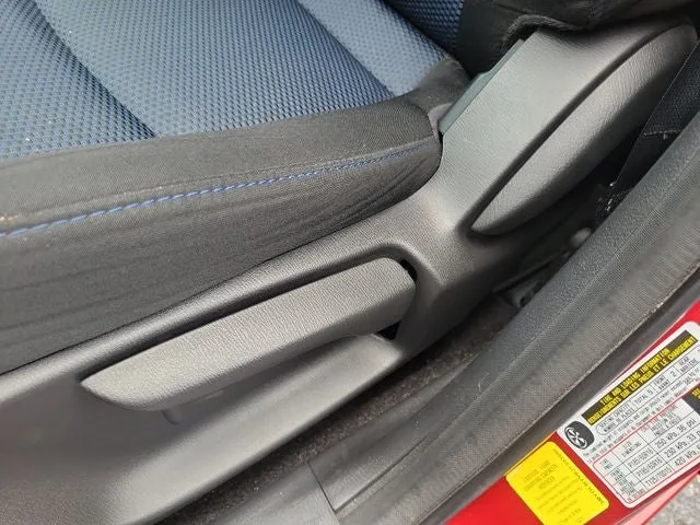 2018 Toyota Yaris iA Base photo 11