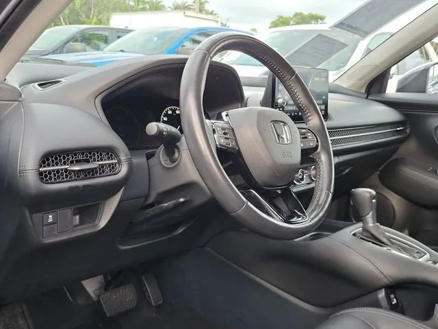 2023 Honda HR-V EX-L photo 7