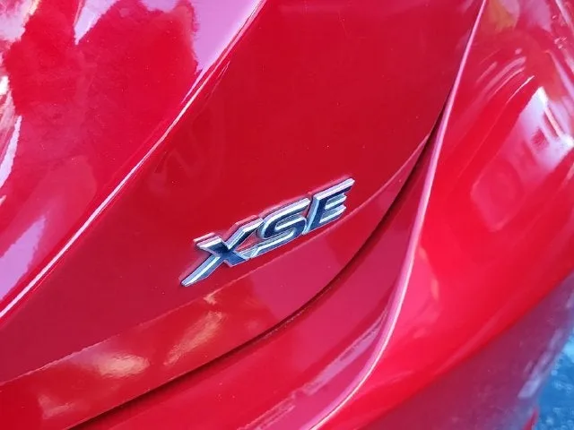 2024 Toyota Camry XSE V6 photo 6