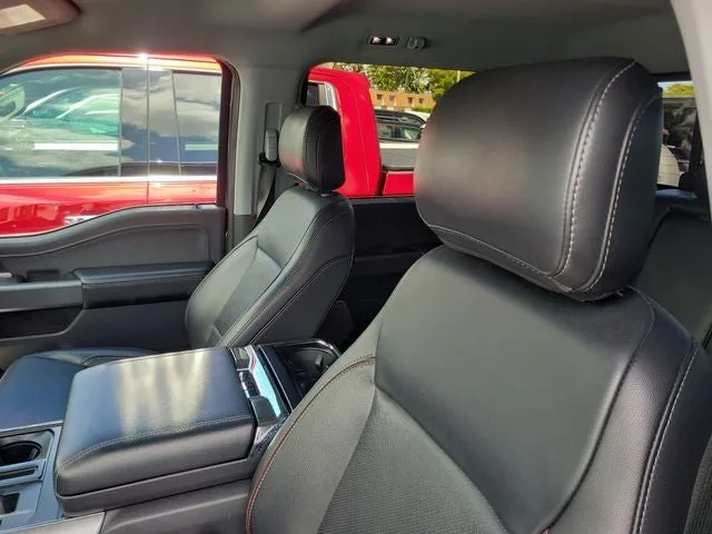 2021 Ford F-150 Lariat photo 10