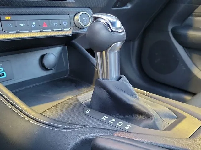 2024 Ford Mustang EcoBoost photo 25