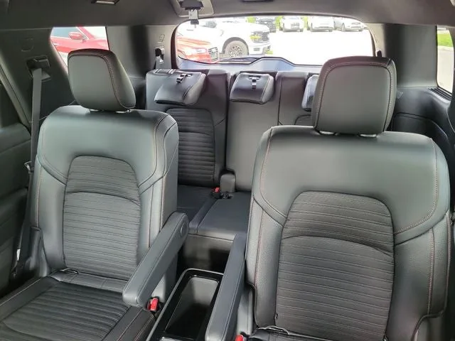 2025 Nissan Pathfinder Rock Creek photo 12