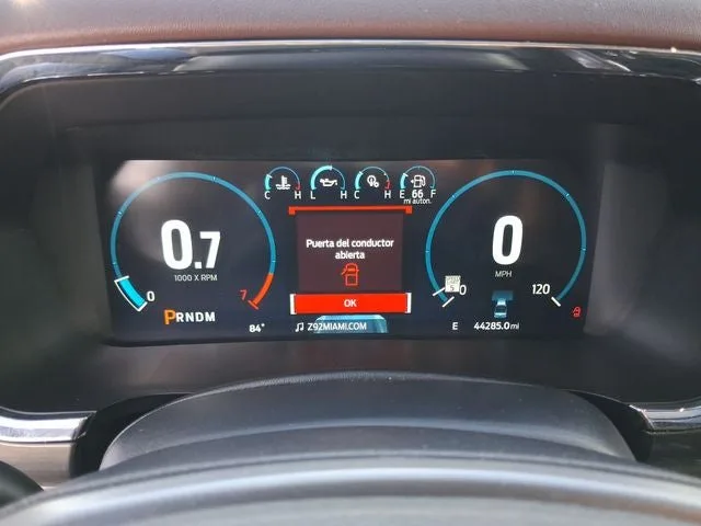 2022 Ford F-150 Lariat photo 17