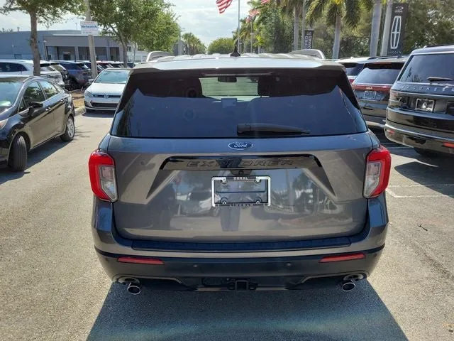 2023 Ford Explorer ST-Line photo 5