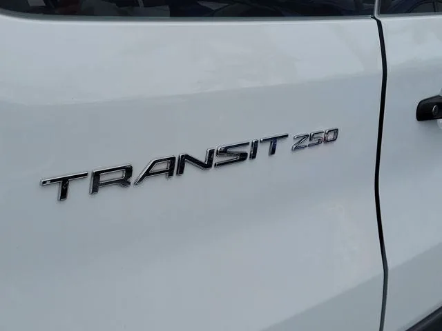 2025 Ford Transit-250 Base photo 5