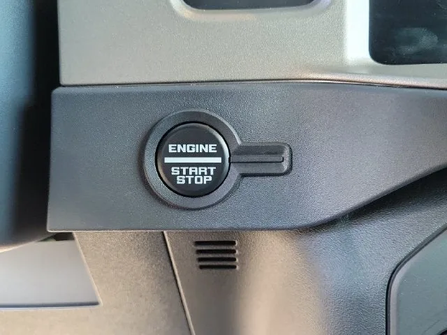 2025 Ford Bronco Outer Banks photo 20