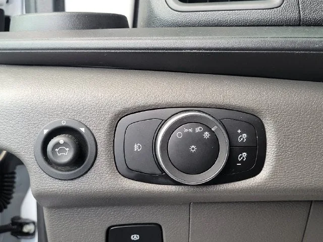 2025 Ford Transit-250 Base photo 11