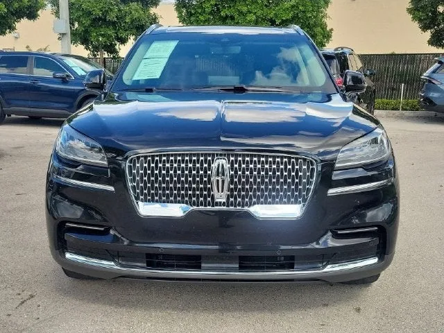 2024 Lincoln Aviator Premiere Premium photo 2