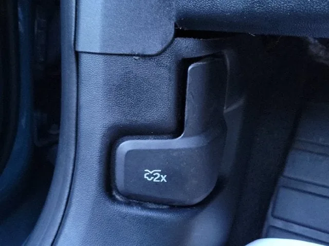 2023 Ford Escape Active photo 12