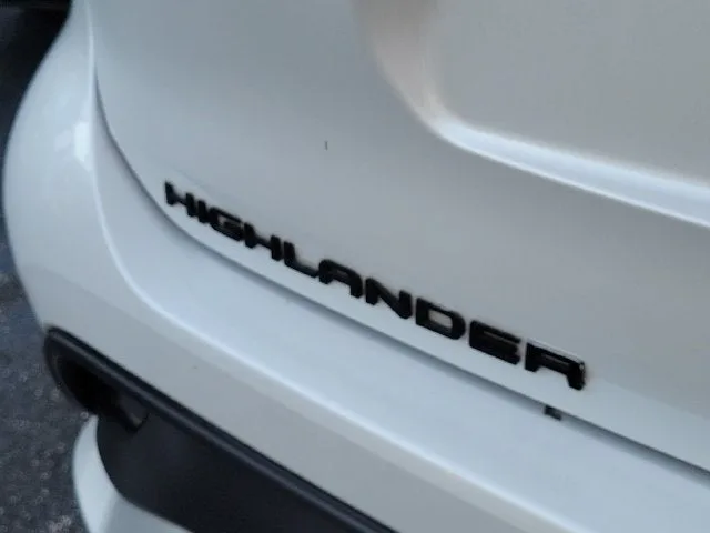 2022 Toyota Highlander XSE photo 5