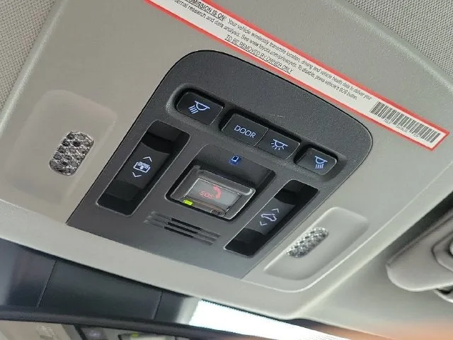 2022 Toyota Camry XSE photo 31