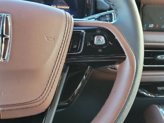2025 Lincoln Aviator Reserve Premium photo 25