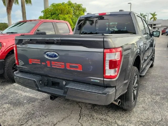 2023 Ford F-150 Lariat photo 3