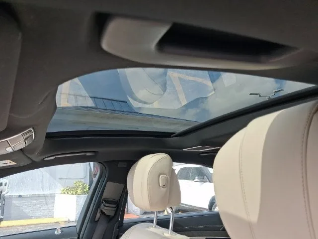 2018 Mercedes-Benz S-Class S 560 photo 13