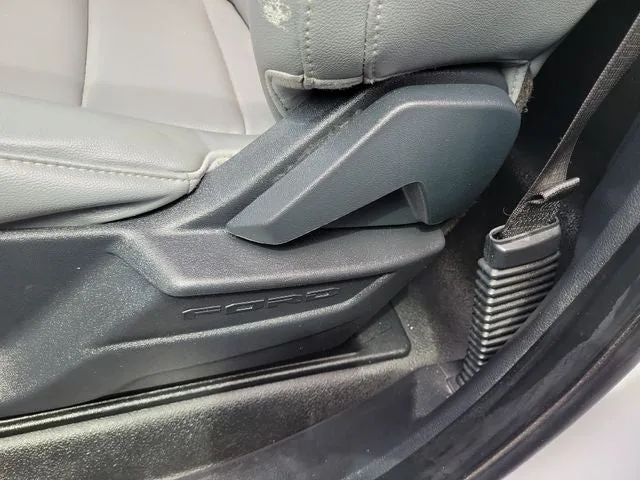 2021 Ford F-150 XL photo 11