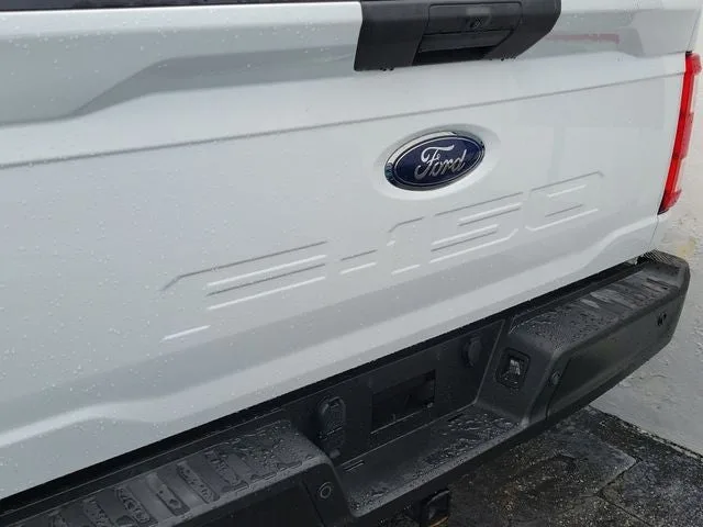 2021 Ford F-150 XL photo 5