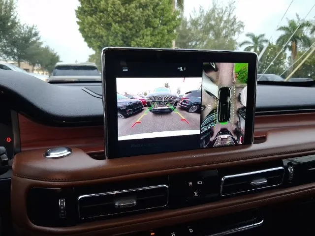2021 Lincoln Aviator Reserve Premium photo 21