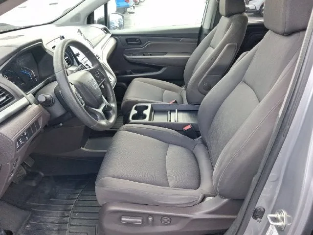 2021 Honda Odyssey EX photo 11