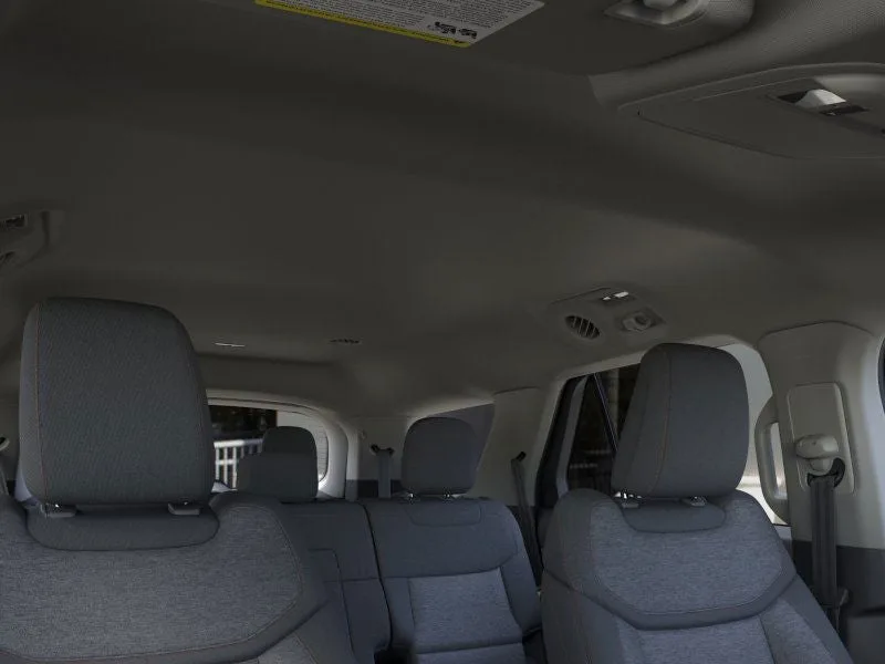 2026 Ford Explorer Active photo 22