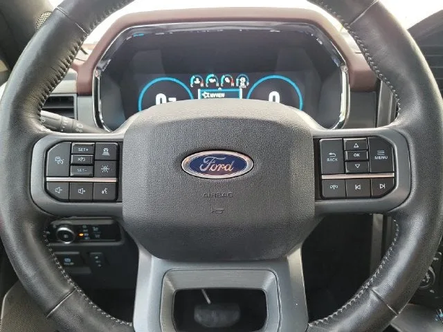 2023 Ford F-150 Lariat photo 22