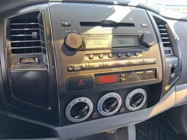 2007 Toyota Tacoma Base photo 12