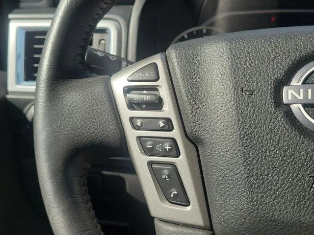 2024 Nissan Titan SV photo 20