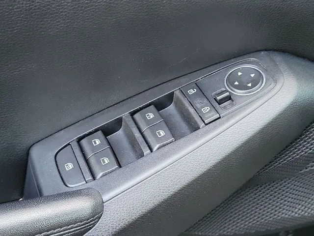 2021 Kia Seltos EX photo 16