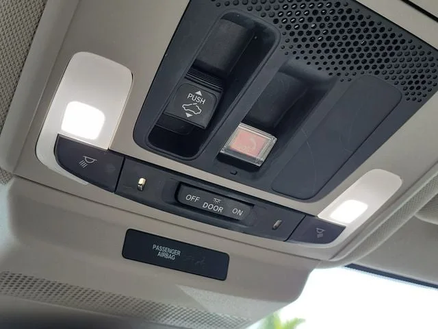 2023 Honda Accord Hybrid EX-L photo 27