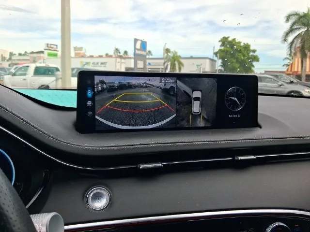 2024 Genesis GV70 2.5T photo 20