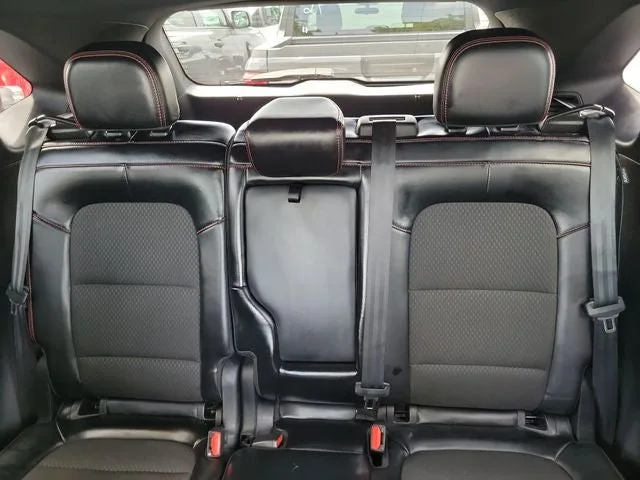 2024 Ford Escape ST-Line photo 10